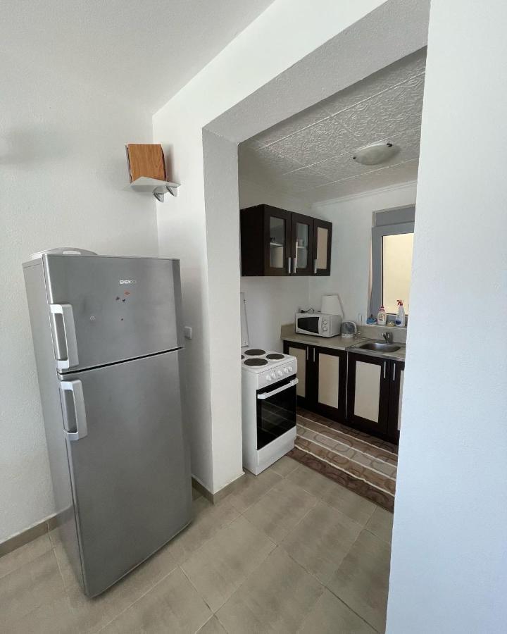 Apartman Ail 2 Ulcinj Buitenkant foto
