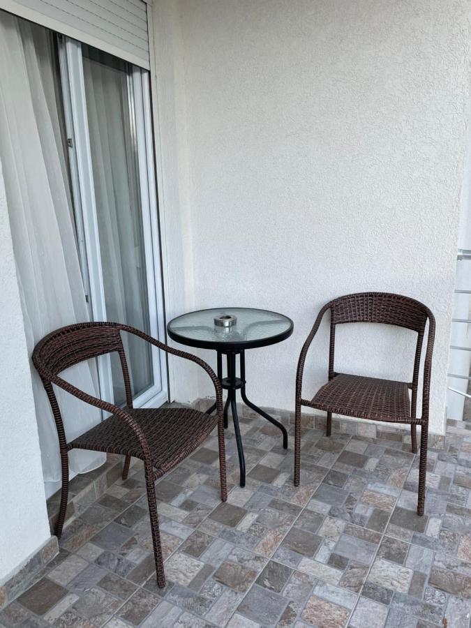Apartman Ail 2 Ulcinj Buitenkant foto