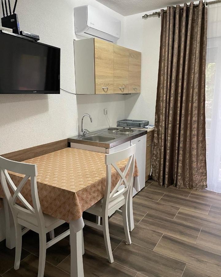 Apartman Ail 2 Ulcinj Buitenkant foto